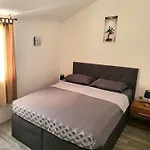 Mirko I Jela Nin